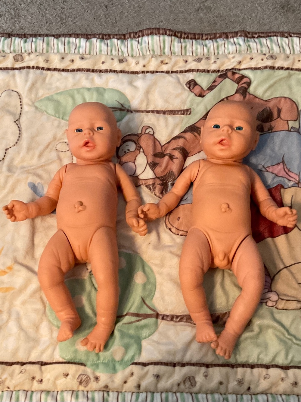 Unbranded Twin Baby Dolls in Flesh Tone - Soft Vinyl Playset